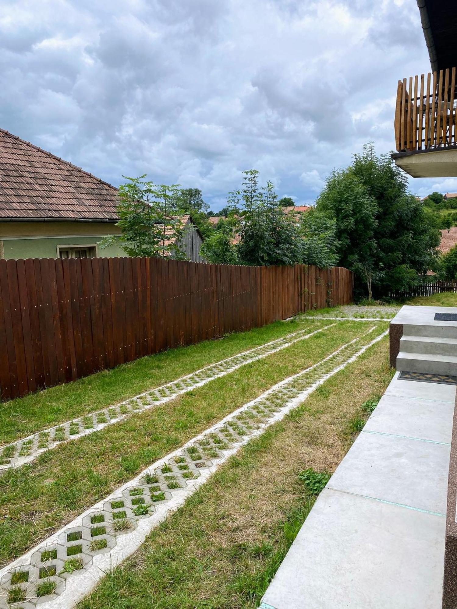 Farkaslaki Kulcsoshaz Villa Lupeni  Exterior photo